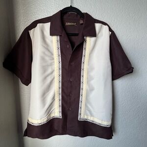 Cubavera Men's Medium Button-Front Shirt Rayon Blend Short Sleeve Casual Shirt